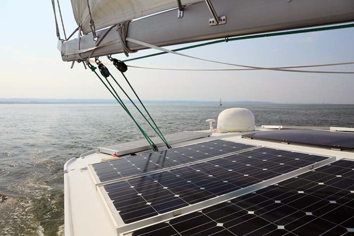 solar-panels-on-yacht